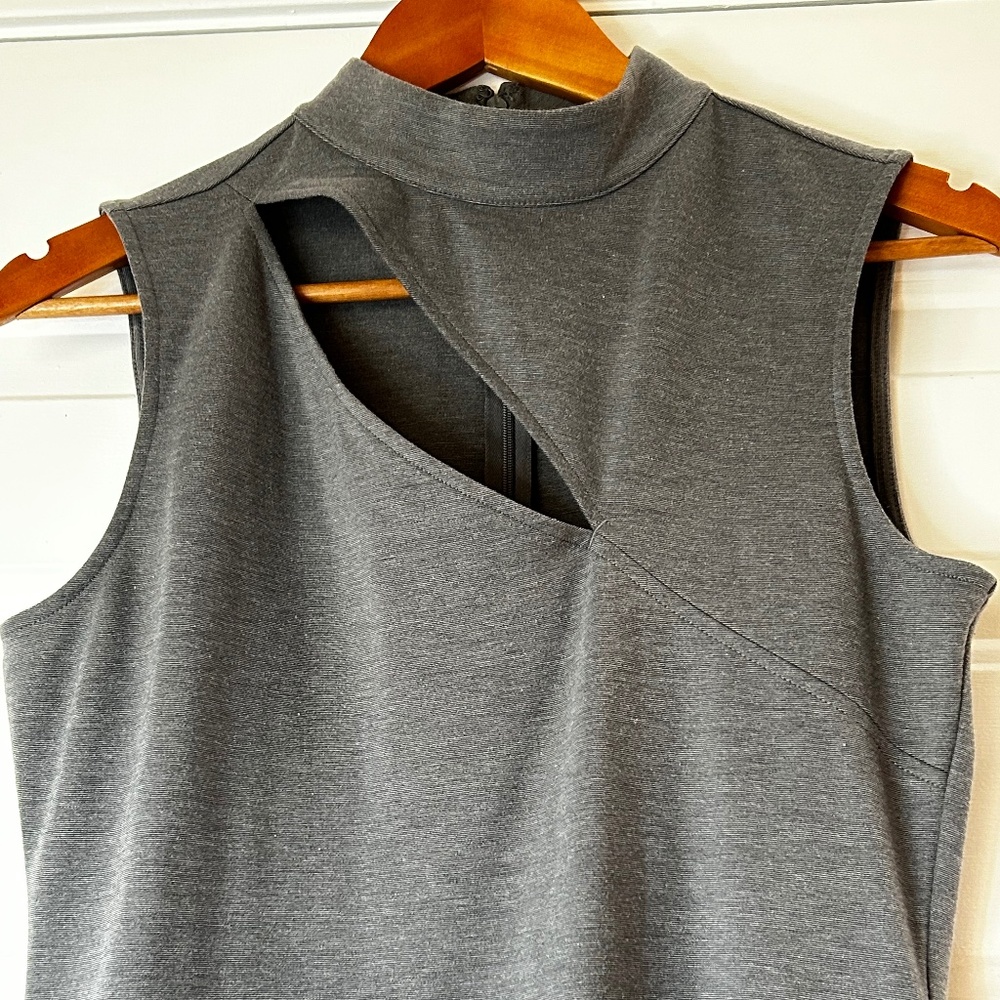 Halogen Slit Neckline Midi Dress *Size S